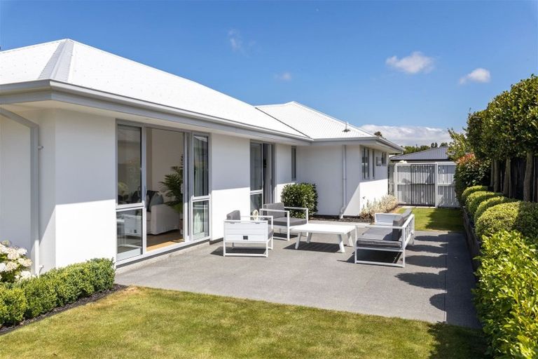 Photo of property in 17 Carpenter Drive, Prebbleton, 7604