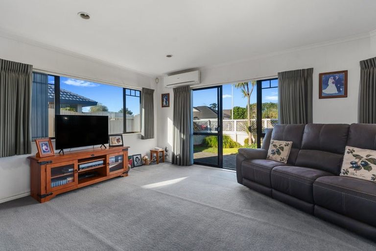 Photo of property in 333 Grenada Street, Papamoa Beach, Papamoa, 3118