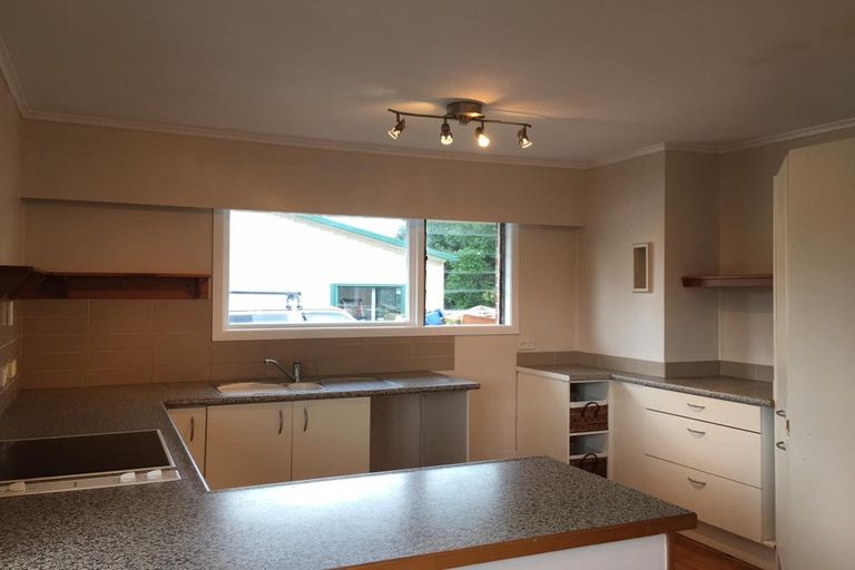Photo of property in 43a Carruth Road, Papatoetoe, Auckland, 2025