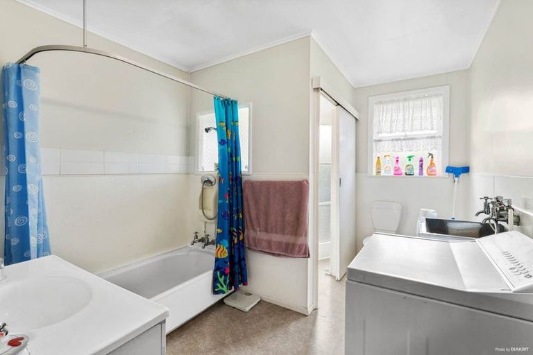 Photo of property in 32 Callis Avenue, Opaheke, Papakura, 2113