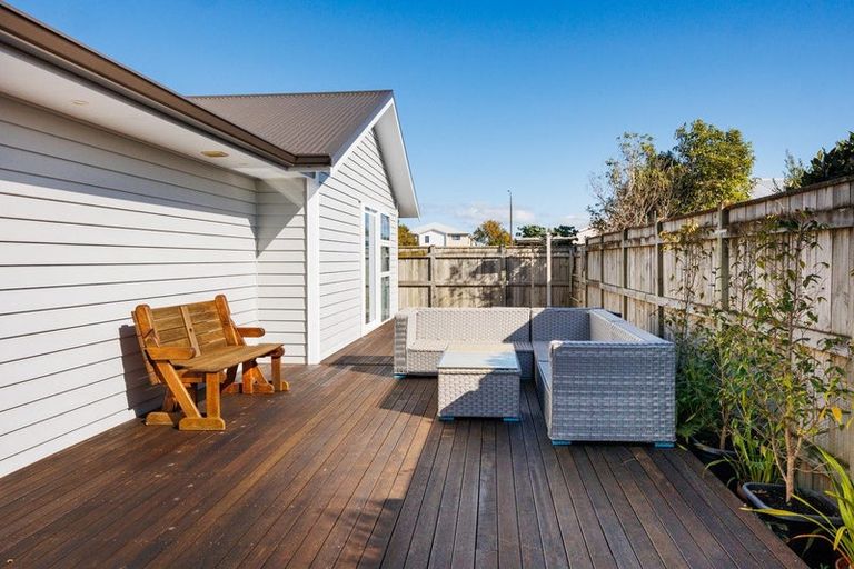 Photo of property in 136a Heretaunga Street, Palmerston North, 4414