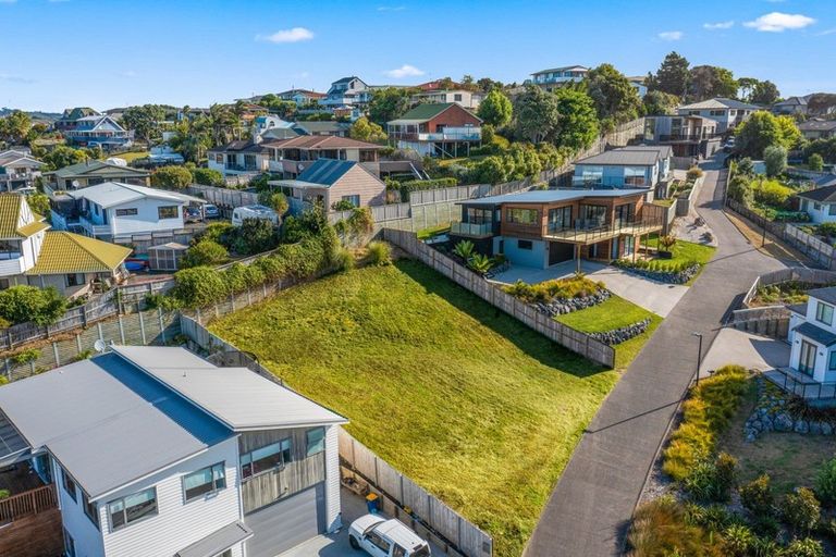 Photo of property in 15 Ariel Place, Snells Beach, 0920