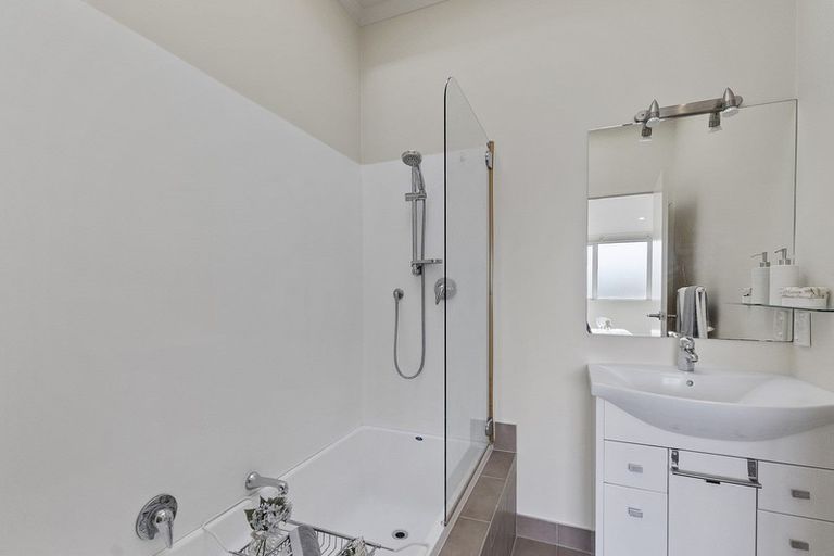 Photo of property in 11a Marama Street, Frankton, Hamilton, 3204