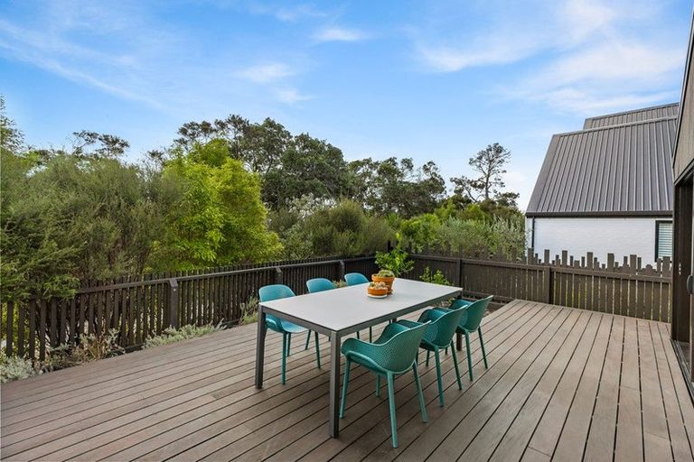 Photo of property in 34 Nevill Road, Hobsonville, Auckland, 0616