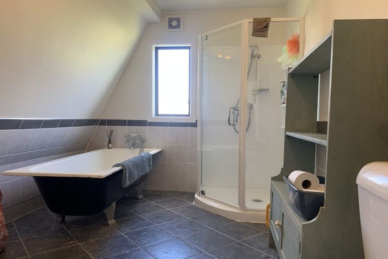 Photo of property in 6 Mabbett Lane, Waimauku, 0883