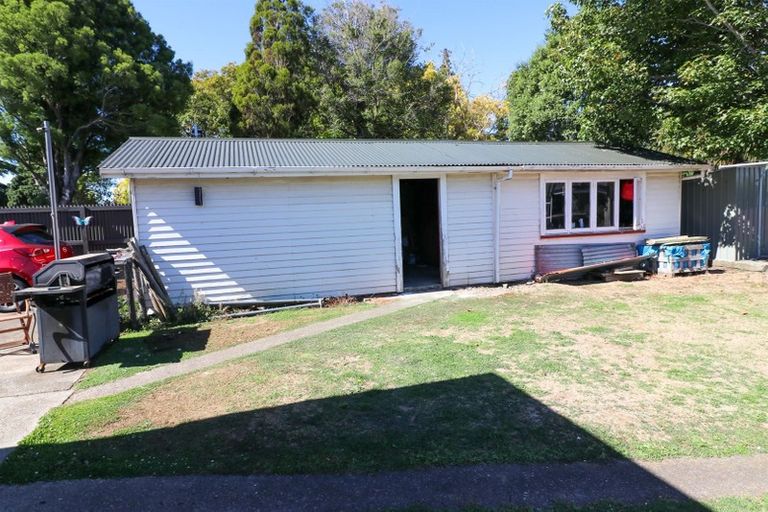 Photo of property in 214 High Street, Dannevirke, 4930