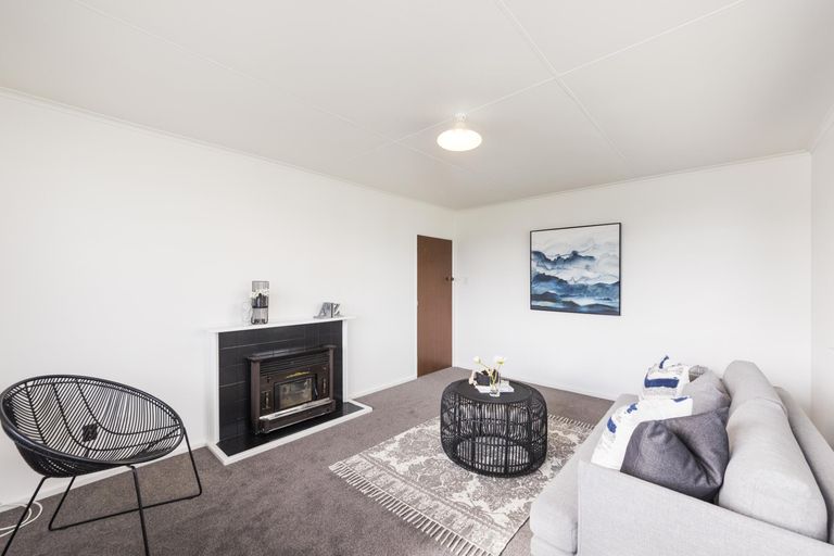 Photo of property in 2 Avon Terrace, Roslyn, Palmerston North, 4414