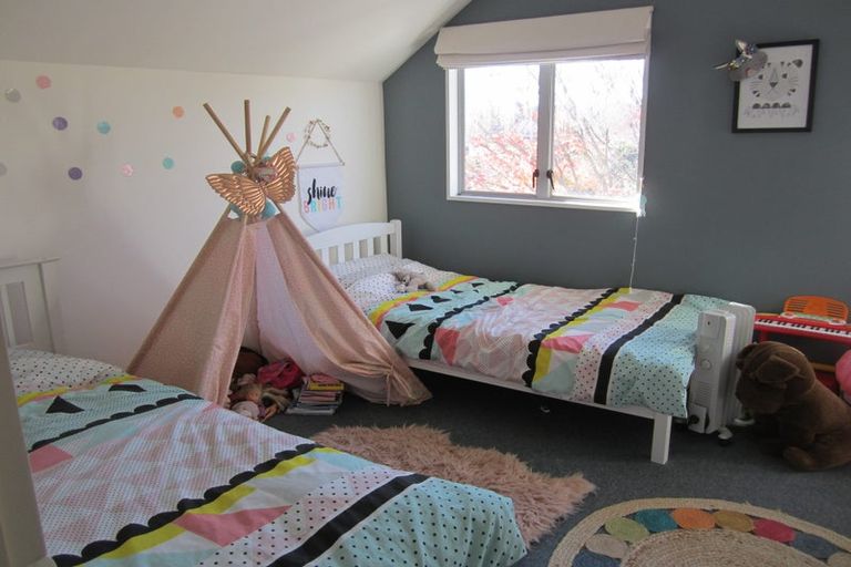 Photo of property in 1/53 Champion Street, Edgeware, Christchurch, 8013