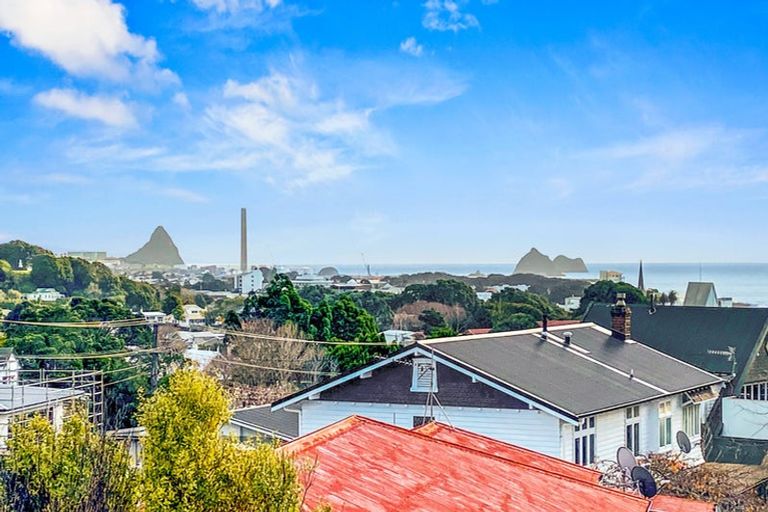 Photo of property in 49 Cameron Street, New Plymouth, 4310