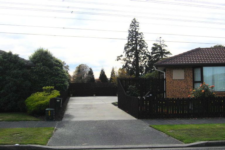 Photo of property in 1/4 Showgate Avenue, Sockburn, Christchurch, 8042