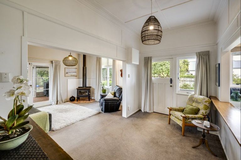 Photo of property in 10 Gaisford Terrace, Waipukurau, 4200