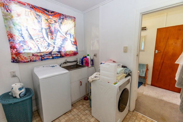 Photo of property in 1 Cullen Street, Paeroa, 3600