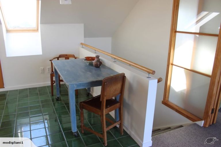 Photo of property in 19 Milne Terrace, Island Bay, Wellington, 6023