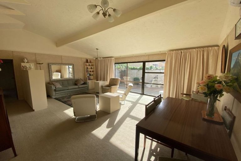 Photo of property in 349 High Street, Hawera, 4610