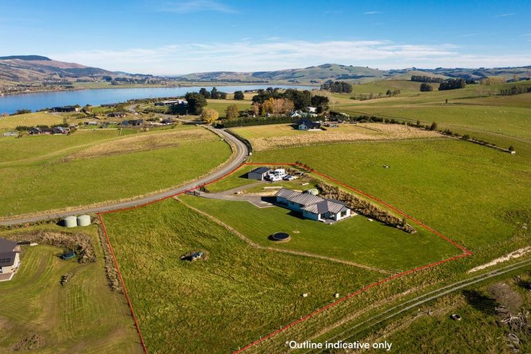 Photo of property in 237 Baker Road, Berwick Forest, Outram, 9073