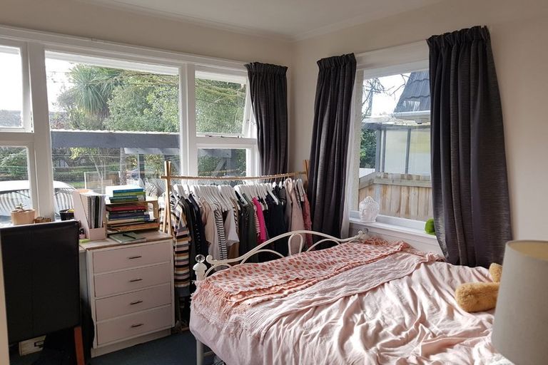 Photo of property in 11 Mclellan Place, Ilam, Christchurch, 8041