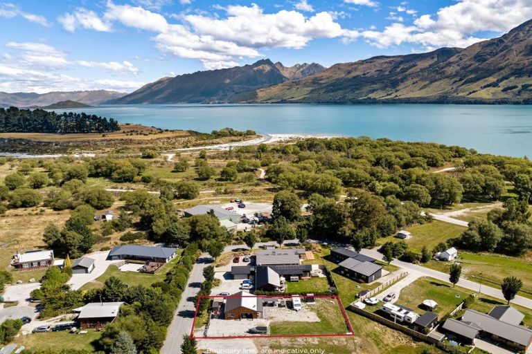 Photo of property in 16 Lochburn Avenue, Glenorchy, 9372