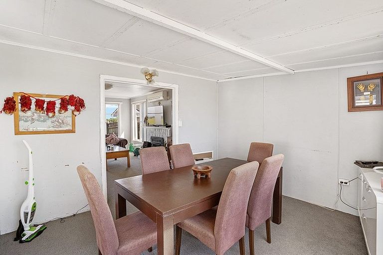 Photo of property in 18 Prangley Avenue, Mangere, Auckland, 2022