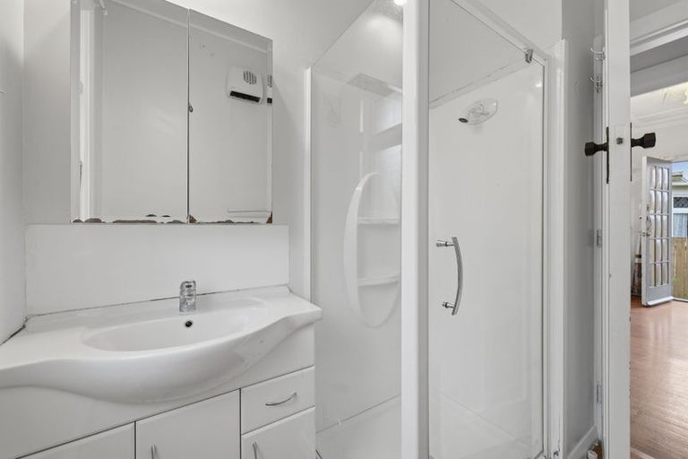 Photo of property in 51 Oakland Street, Andersons Bay, Dunedin, 9013