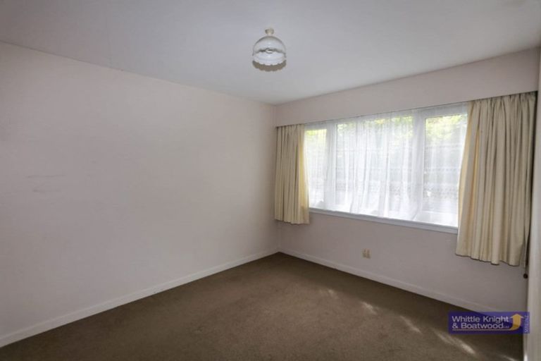 Photo of property in 17 Harrowdale Drive, Avonhead, Christchurch, 8042