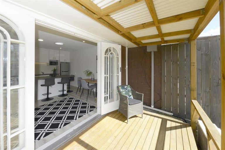 Photo of property in 164 Blighs Road, Strowan, Christchurch, 8052
