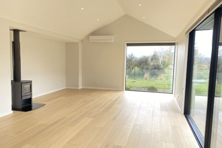 Photo of property in 17 Mckenzies Shute, Jacks Point, Queenstown, 9371