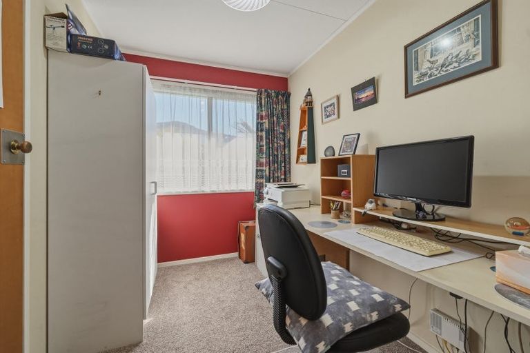 Photo of property in 5 Corilin Place, Mangakakahi, Rotorua, 3015
