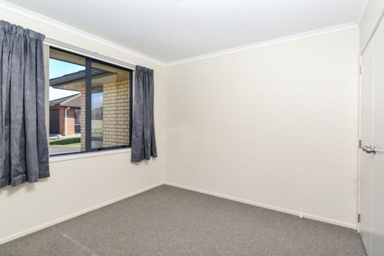 Photo of property in 7 Kingroyal Lane, Hamilton East, Hamilton, 3216
