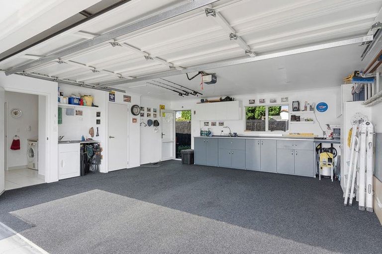 Photo of property in 119 Oriental Parade, Papamoa Beach, Papamoa, 3118