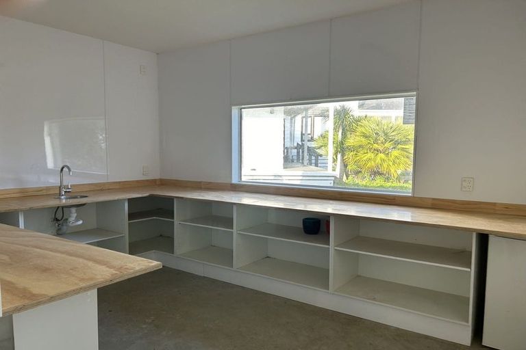 Photo of property in 59 Chamberlain Road, Bombay, 2675
