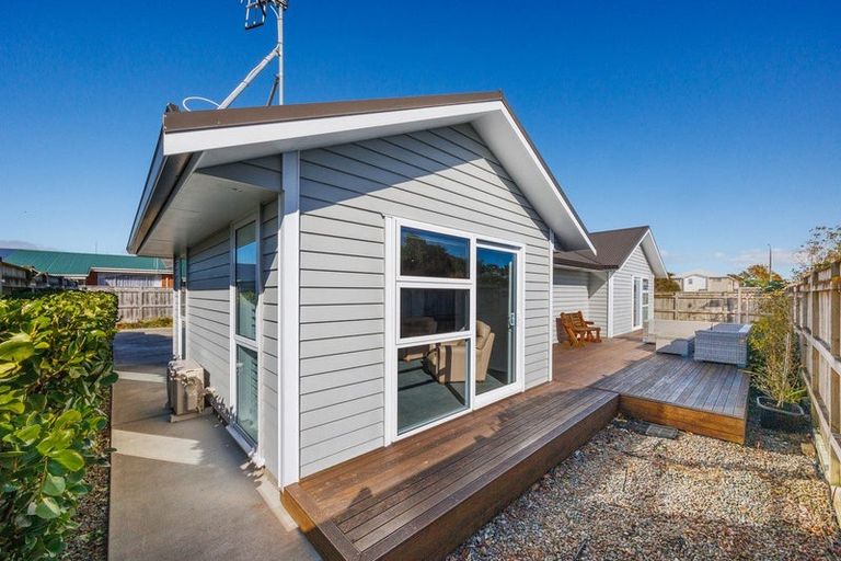 Photo of property in 136a Heretaunga Street, Palmerston North, 4414