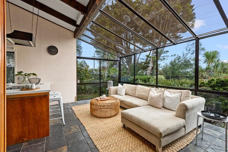 Photo of property in 1/45 Koromiko Street, New Lynn, Auckland, 0600