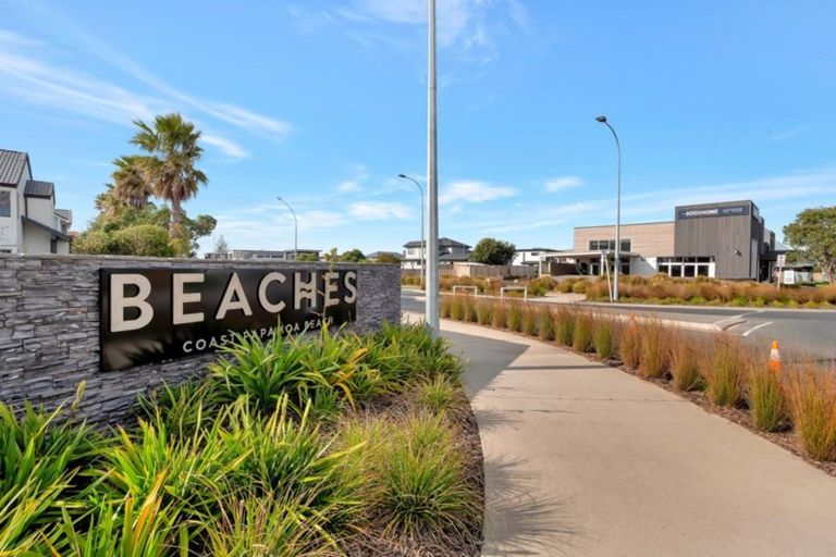 Photo of property in 11 Otira Place, Awapuni, Palmerston North, 4412