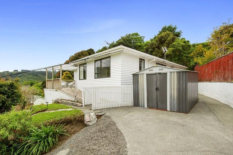 Photo of property in 23 Thomas Street, Stokes Valley, Lower Hutt, 5019