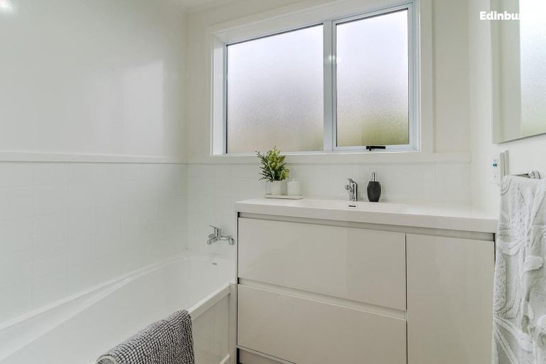 Photo of property in 102 Kenmure Road, Belleknowes, Dunedin, 9011