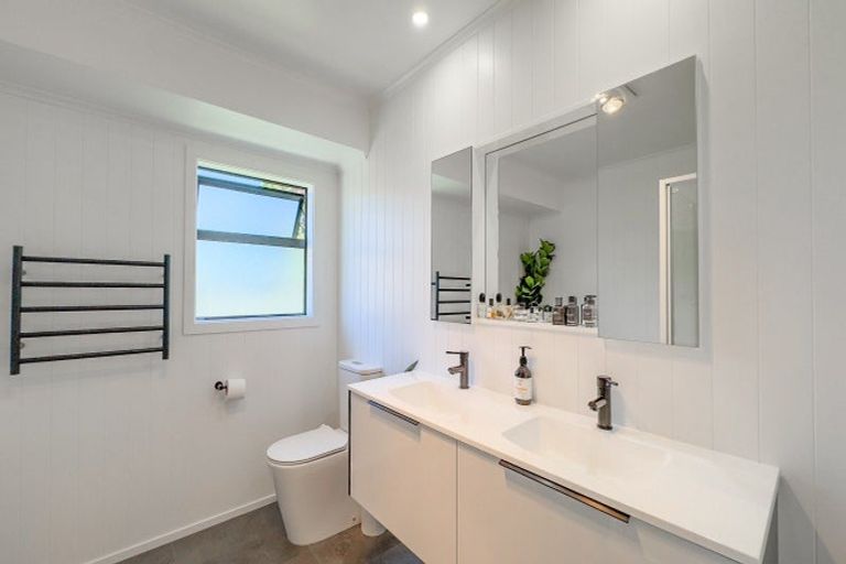 Photo of property in 15 Maramarahi Road, Thames, 3500