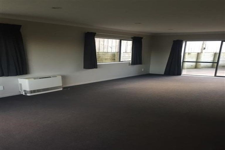 Photo of property in 55a Amesbury Drive, Churton Park, Wellington, 6037