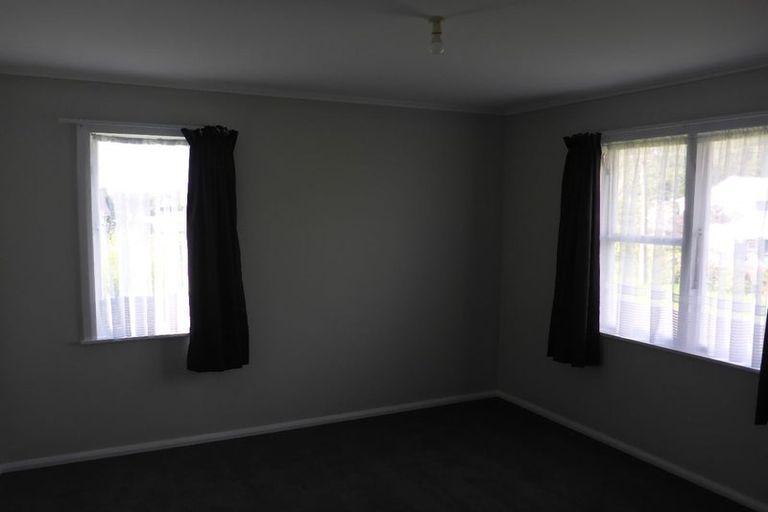 Photo of property in 23 Kimber Street, Halcombe, 4779