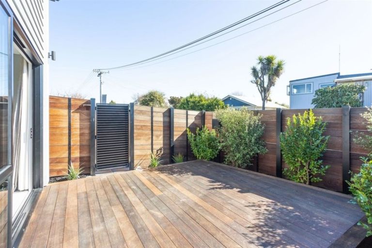 Photo of property in 54 Dover Street, St Albans, Christchurch, 8014