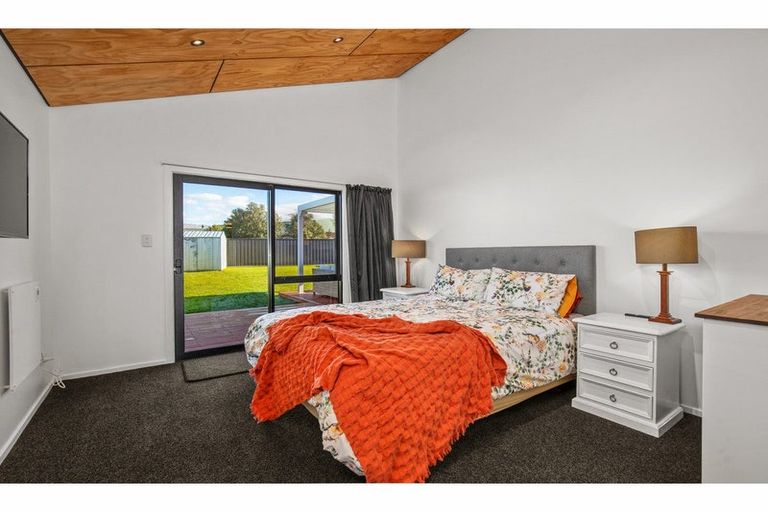 Photo of property in 8 Don Place, Alexandra, 9320