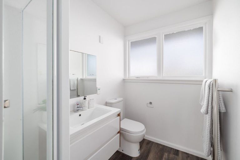 Photo of property in 39 Compton Street, Woolston, Christchurch, 8062