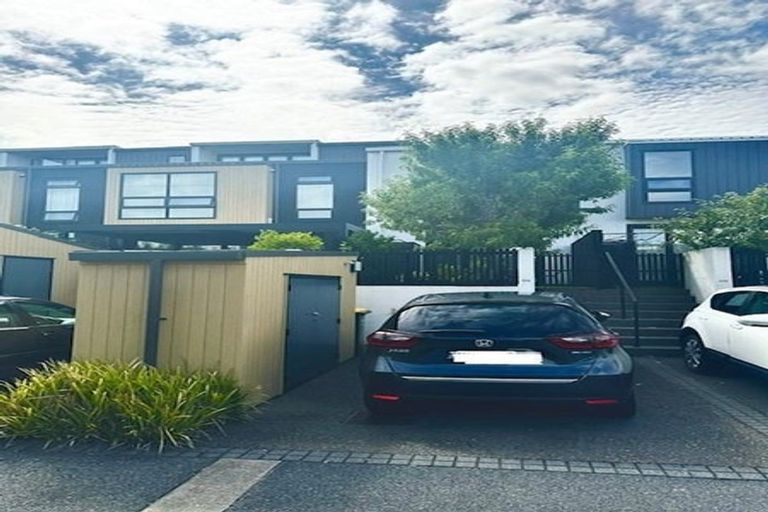 Photo of property in 234 Hobsonville Point Road, Hobsonville, Auckland, 0616