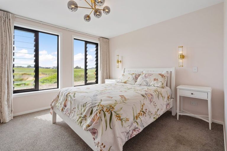 Photo of property in 49 Honey Road, Otaua, 2683