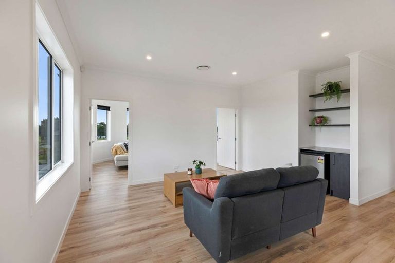 Photo of property in 5 Whangapouri Road, Karaka, Drury, 2578