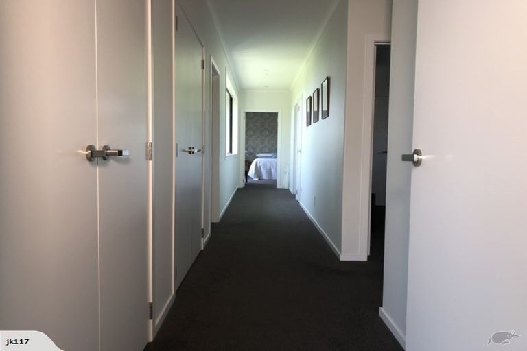 Photo of property in 2b Kaniera Terrace, Cambridge, 3434