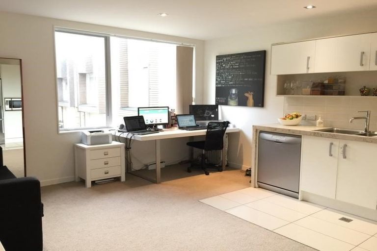Photo of property in Altar Apartments, 64/120u Rintoul Street, Newtown, Wellington, 6021
