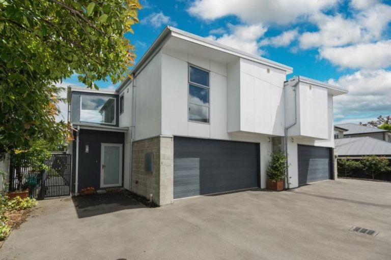 Photo of property in 4/30 Eversleigh Street, St Albans, Christchurch, 8014