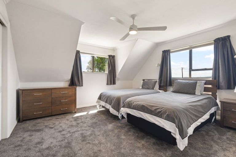 Photo of property in 8 Raukura Place, Koutu, Rotorua, 3010