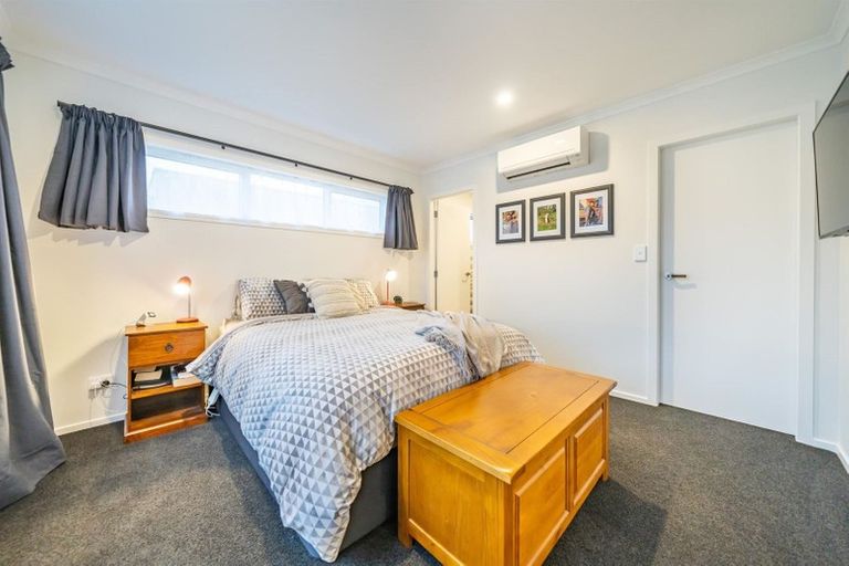 Photo of property in 9 Jack Vaughan Grove, Wainuiomata, Lower Hutt, 5014