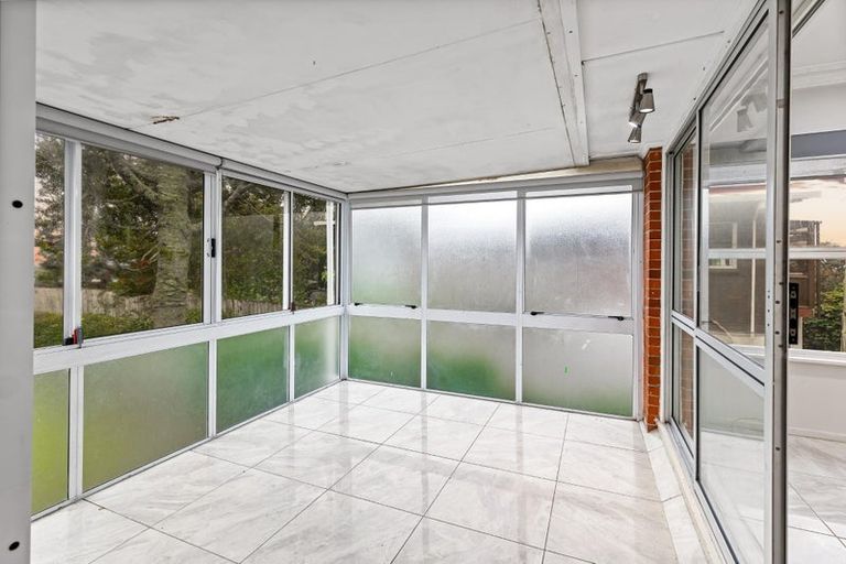 Photo of property in 41 Royal Road, Massey, Auckland, 0614